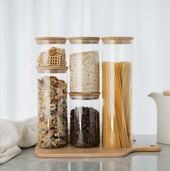 Glas-Pantry-Kollektion mit Bambusdeckel für minimalistische und Japandi Home Living-Marken