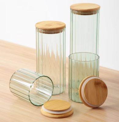 Giá tốt. Hũ thủy tinh Borosilicate với nắp tre có thiết kế sọc phun màu trực tuyến
