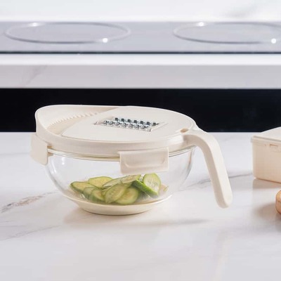 Goede prijs. 2000 ml capaciteit Borosilicaat glazen schaal met 5-in-1 grater set en anti-glij siliconen basis voor voedselpreparatie Online