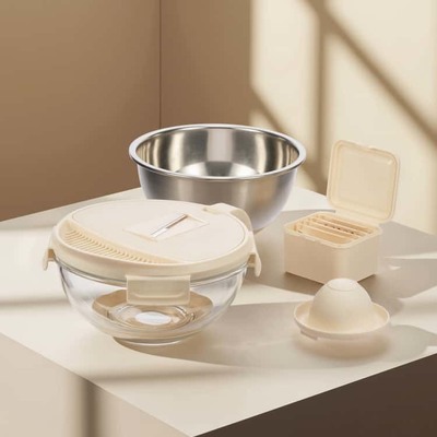 Un buon prezzo. IKOO Multifunction Salad Bowl con 2000ml di capacità, BPA-free Borosilicate Glass Bowl e base di silicone antideslizante per la preparazione alimentare In linea